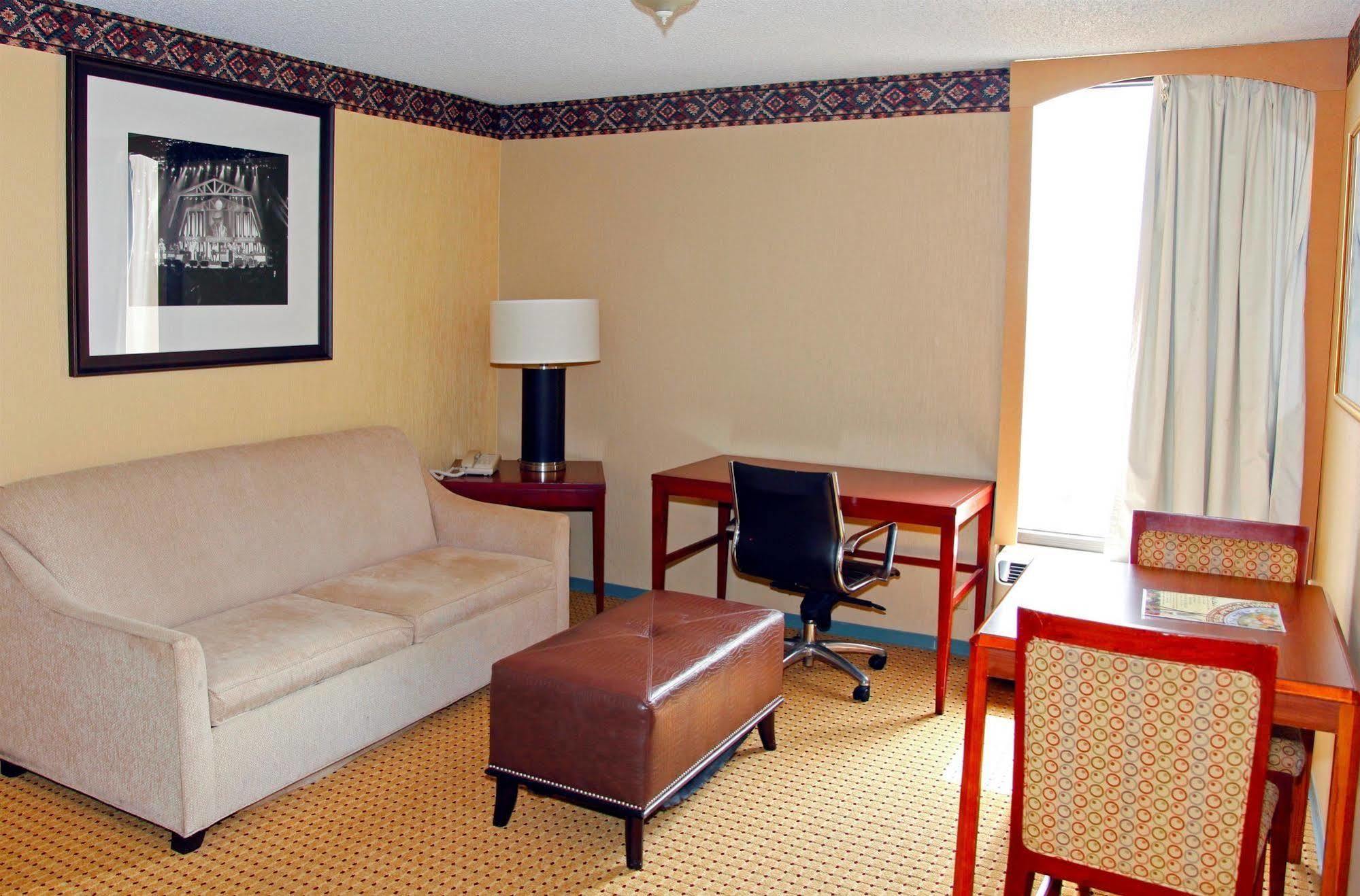 Отель Oyo Townhouse Houston George Bush Intercontinental Экстерьер фото
