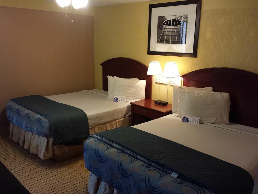 Отель Oyo Townhouse Houston George Bush Intercontinental Экстерьер фото