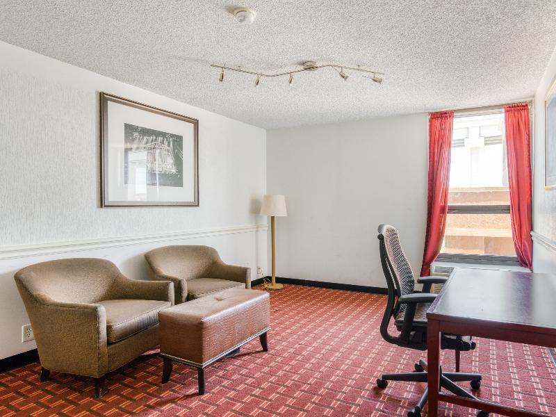 Отель Oyo Townhouse Houston George Bush Intercontinental Экстерьер фото