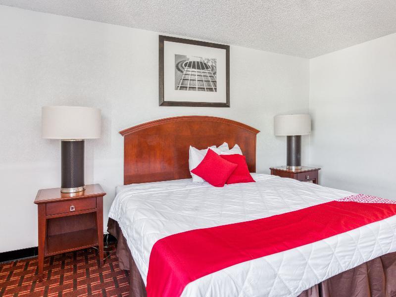 Отель Oyo Townhouse Houston George Bush Intercontinental Экстерьер фото